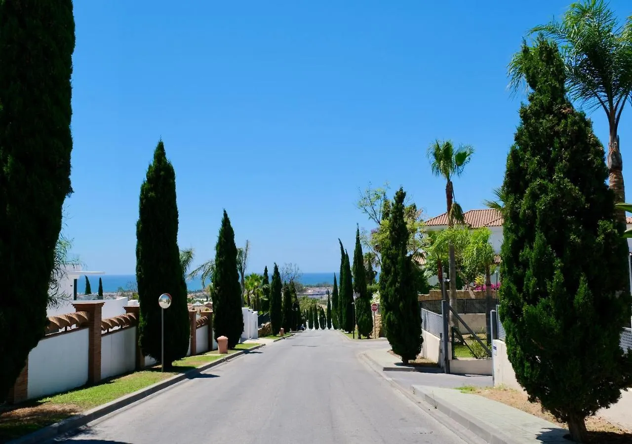 Alegria De Vivir Exclusiv 2 Bedroom Appartment Pool, Parking, Wifi, Netflix, Padel And More Estepona 0*,  Spain